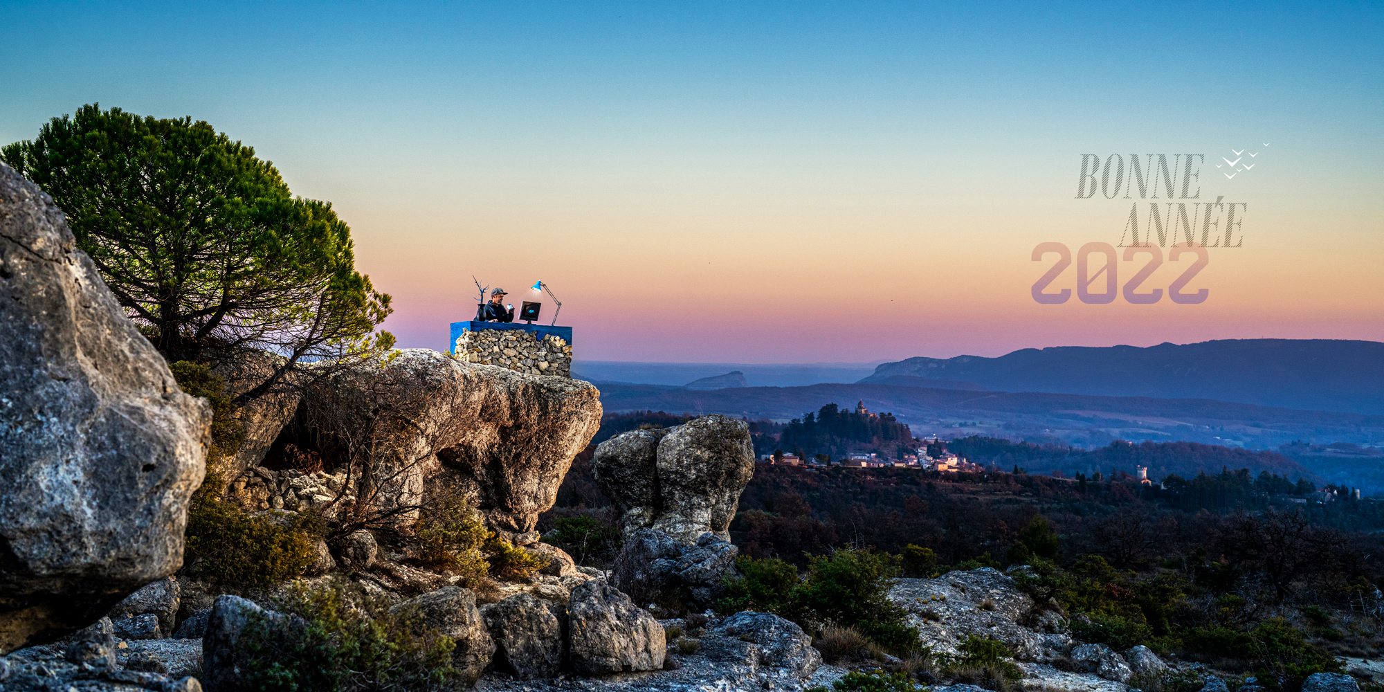 MIXTURE_2022_BonneAnnée_composition_2000x1000_1